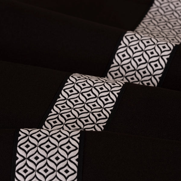 Alba Ensemble Nappe Rectangulaire Noir Et 2 Chemins De Table