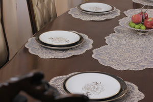 Valeria Ensemble 7 Pièces Brodé Beige (6 Sous-Plats + Chemin)