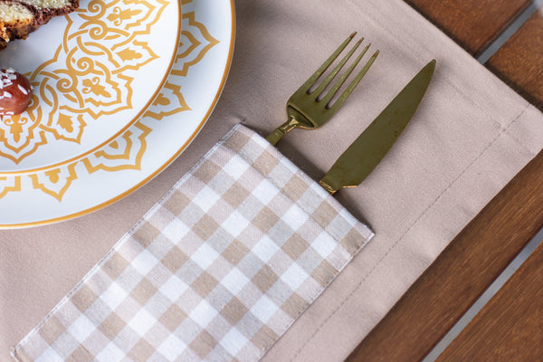 Moena Ensemble 7 Pièces Beige (6 Sous-Plats + Chemin)