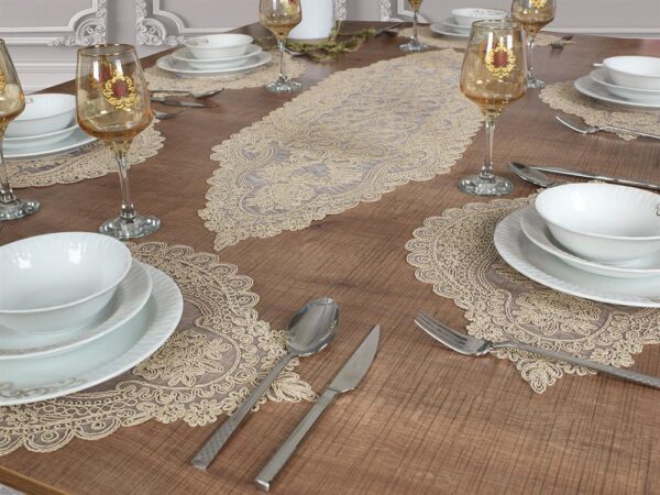 Valonia Ensemble 7 Pièces Brodé Beige (6 Sous-Plats + Chemin)